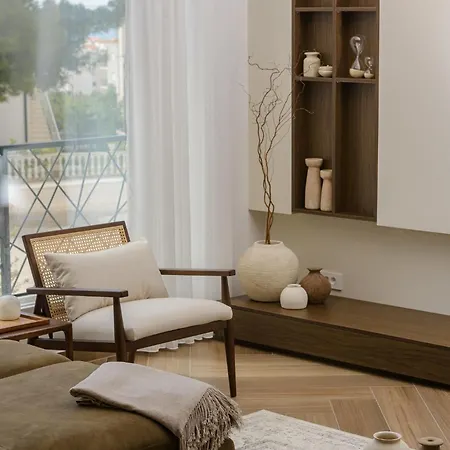 Azure Pine Apartman *
